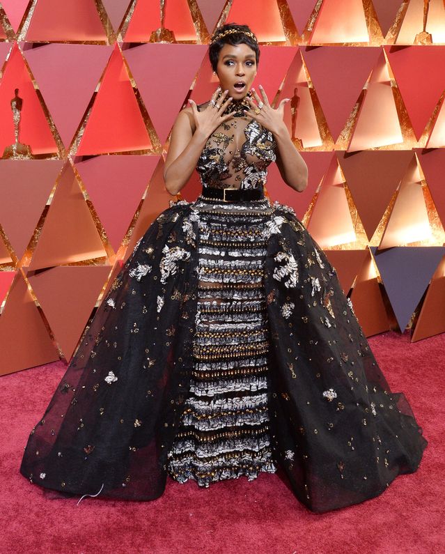 Ta suknia od Elie Saab była najbardziej BAŚNIOWĄ kreacją oscarowej gali (ZDJĘCIA