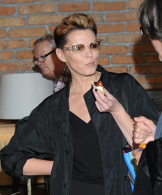 Gwiazdy czasem też jedzą zwyczajnie (FOTO)