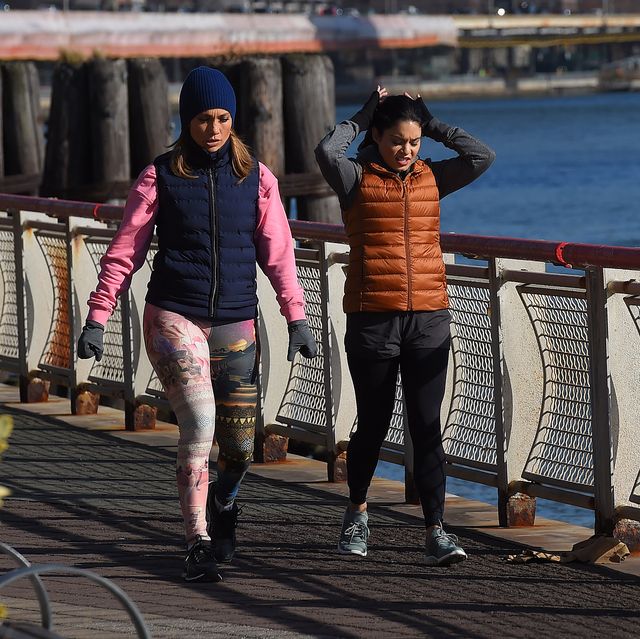 Jennifer Lopez nie przejmuje się poszerzającymi jej pupę legginsami