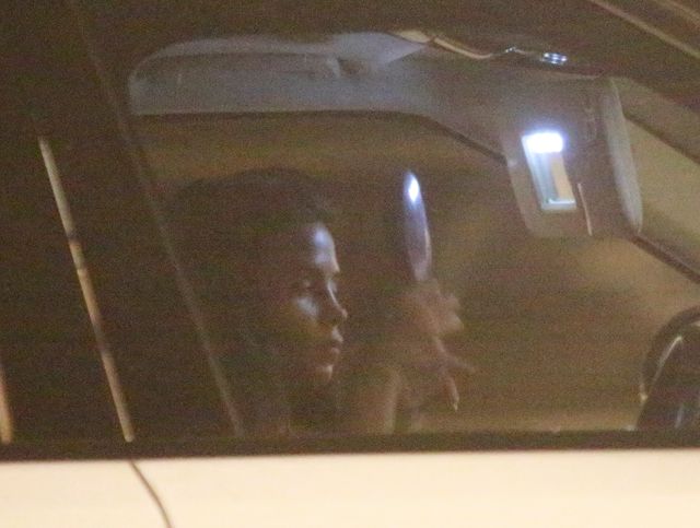 Jenna Dewan robi sobie makijaż w samochodzie - ma nawet zalotkę (ZDJĘCIA)