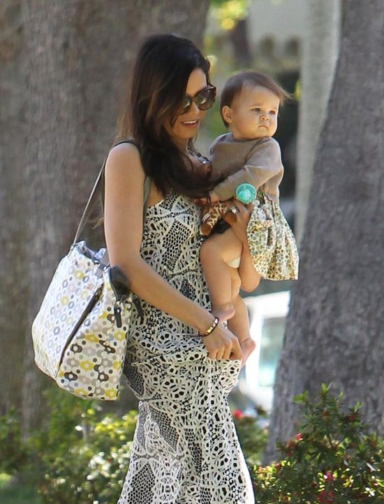 Tato tej małej to najprzystojniejszy facet na świecie (FOTO) Tato tej małej to najprzystojniejszy facet na świecie (FOTO)