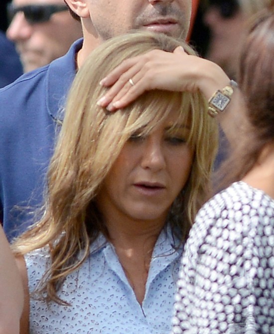 Media śmieją się z pierścionka zaręczynowego Jennifer Anisto