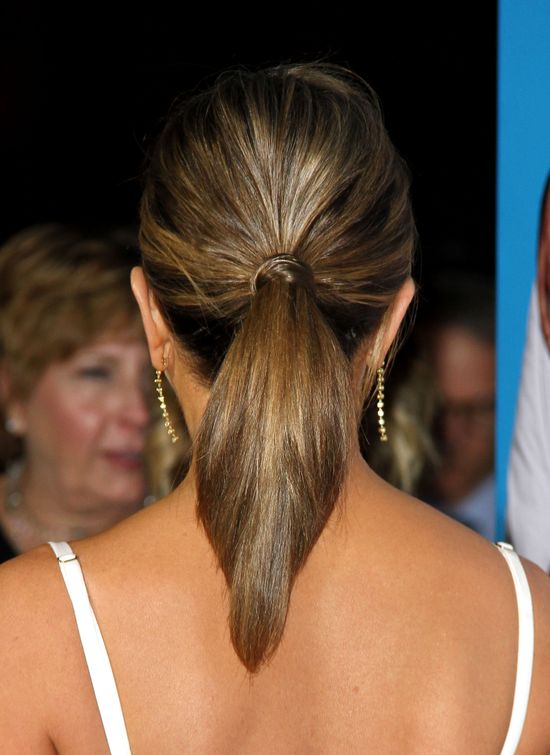 Ulala, Jennifer Aniston pokazała zgrabne nogi (FOTO)