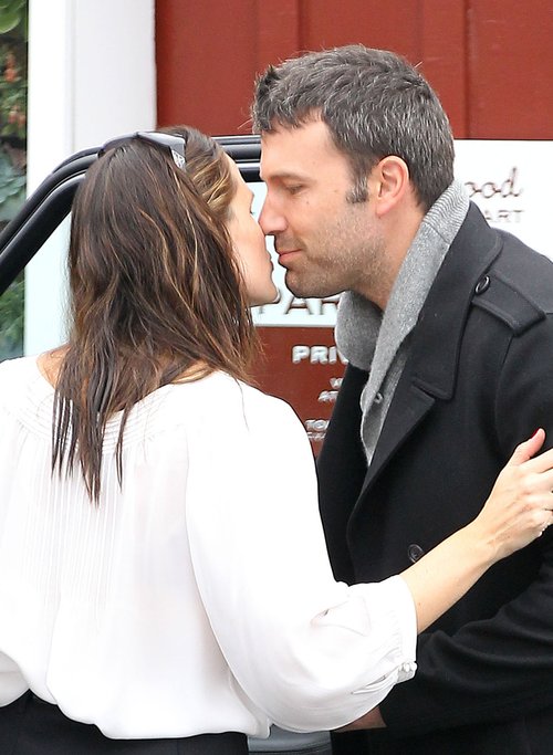 Czułości Garner i Afflecka. A córeczka pozuje! (FOTO)