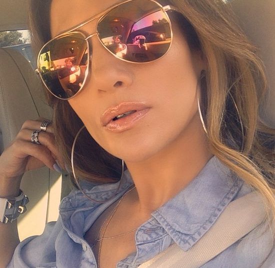 Jennifer Lopez pokazała zdjęcie po przebudzeniu (FOTO) Jennifer Lopez pokazała zdjęcie po przebudzeniu (FOTO)