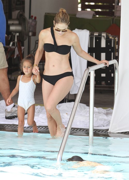 Jennifer Lopez nie ma CELLULITU (FOTO)