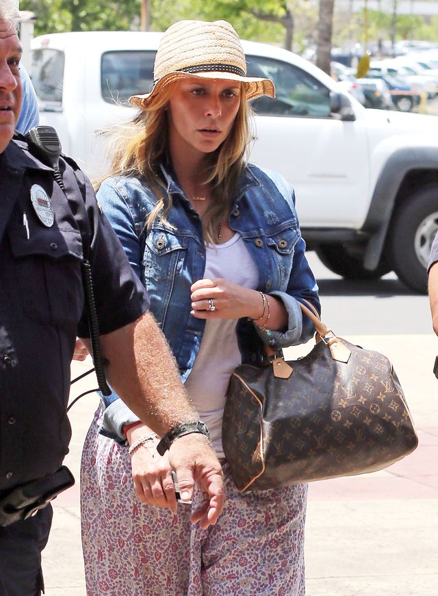 W Jennifer Love Hewitt obudziła się lwica (FOTO)