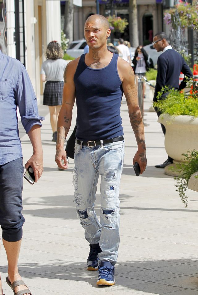 Jeremy Meeks - pamiętacie, jak jego policyjna fotka zrobiła furorę w sieci? Jeremy Meeks - pamiętacie, jak jego policyjna fotka zrobiła furorę w sieci?