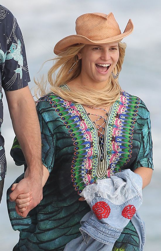 Jessica Simpson potwierdza to, o czym wiedzą już wszyscy Jessica Simpson potwierdza to, o czym wiedzą już wszyscy