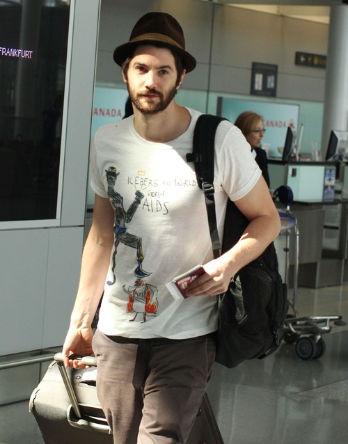Jim Sturgess - ciacho z zarostem (FOTO)