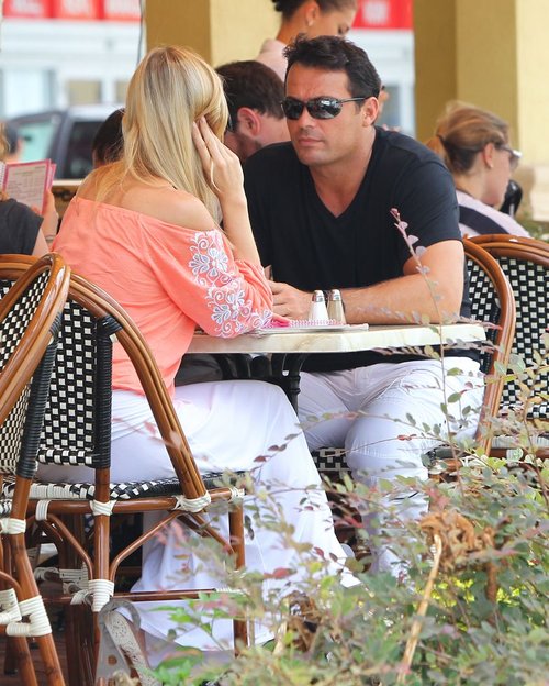 Rajskie życie Joanny Krupy (FOTO)