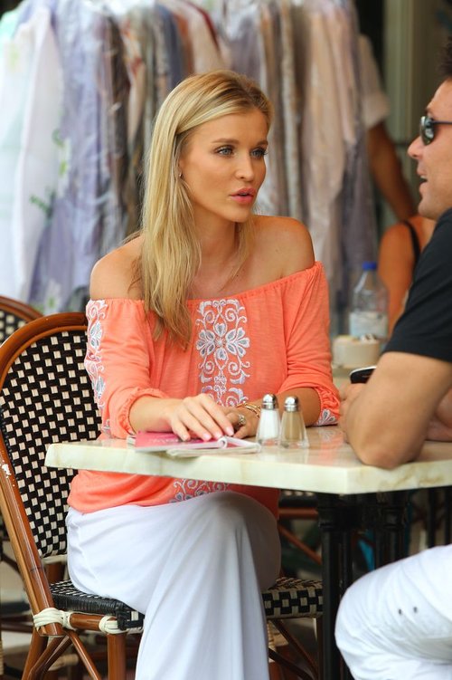 Rajskie życie Joanny Krupy (FOTO)