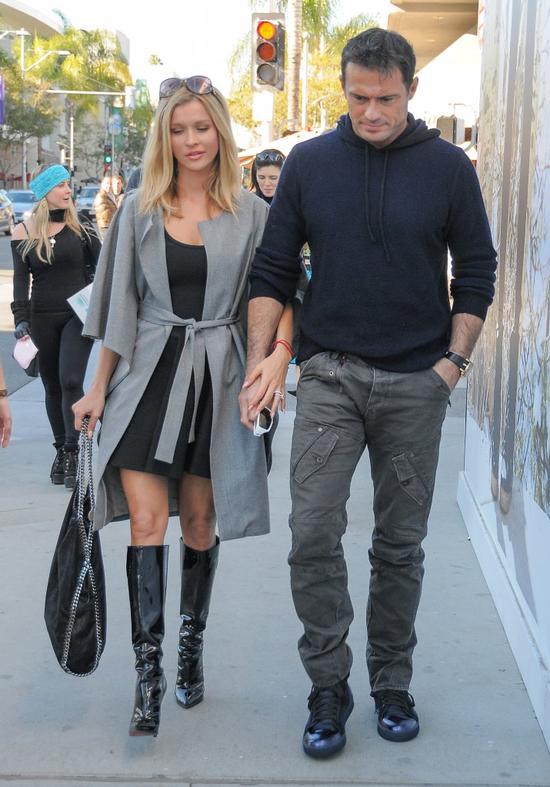 Joanna Krupa powiedziała Cosmopolitan o swojej ulubionej pozycji w seksie Joanna Krupa powiedziała Cosmopolitan o swojej ulubionej pozycji w seksie