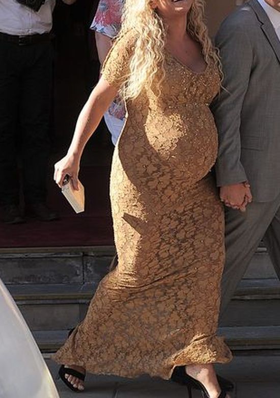 Ta polska gwiazda chętnie chwali się brzuszkiem (FOTO)