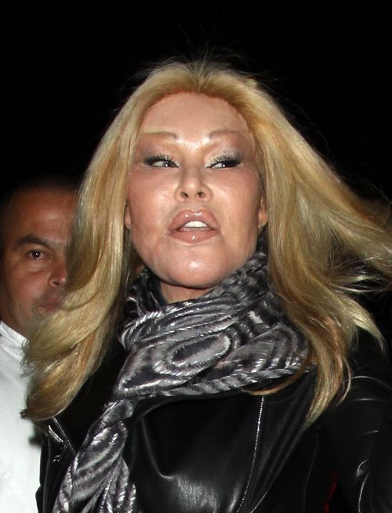 Jocelyn Wildenstein na kolacji z kochankiem (FOTO)