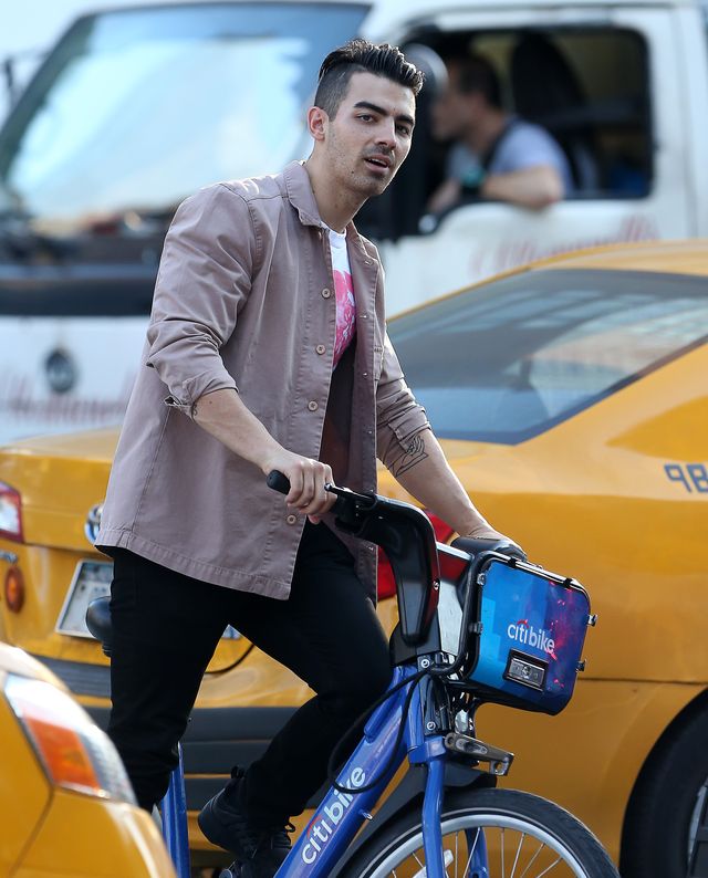 Joe Jonas i gwiazda „Gry o tron” zaręczyli się!