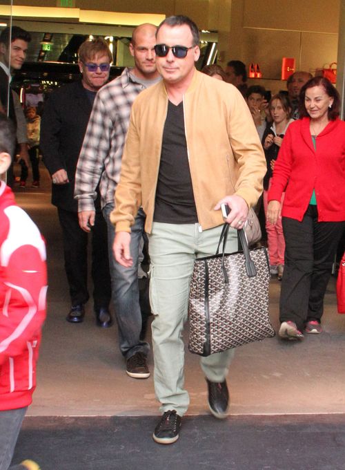 Elton John z partnerem na zakupach w Beverly Hills