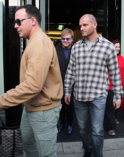 Elton John z partnerem na zakupach w Beverly Hills