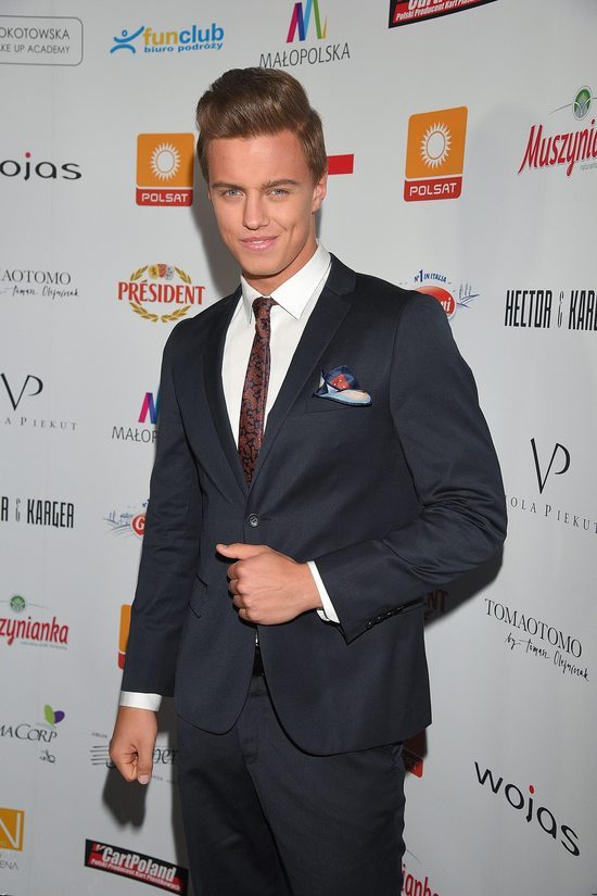 Rafał Jonkisz pod prysznicem (Facebook) Rafał Jonkisz pod prysznicem (Facebook)