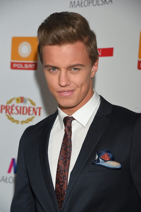 Rafał Jonkisz pod prysznicem (Facebook) Rafał Jonkisz pod prysznicem (Facebook)