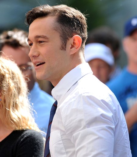 Joseph Gordon-Levitt: Ładne dziewczyny nie są zabawne Joseph Gordon-Levitt: Ładne dziewczyny nie są zabawne