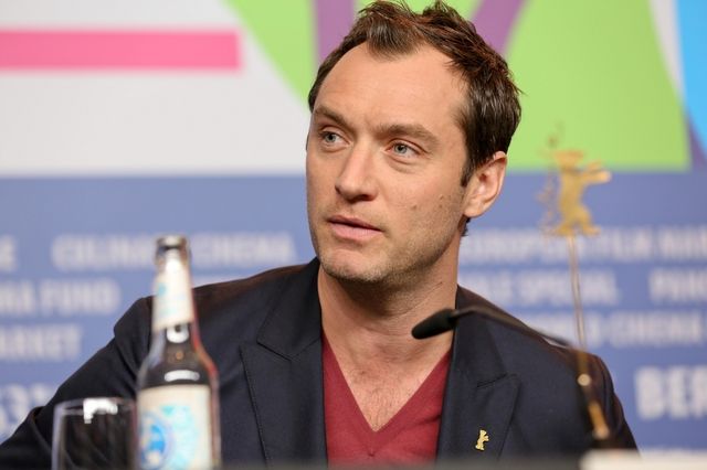 Jude Law cieszy się, że nie jest już symbolem seksu