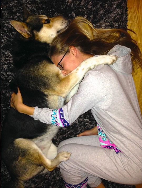 Julia Pietrucha piękna także bez makijażu? (FOTO)