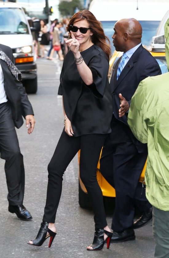 Na koncie miliony. Na co dzień kok i spodnie jak z kołdry Na koncie miliony. Na co dzień kok i spodnie jak z kołdry