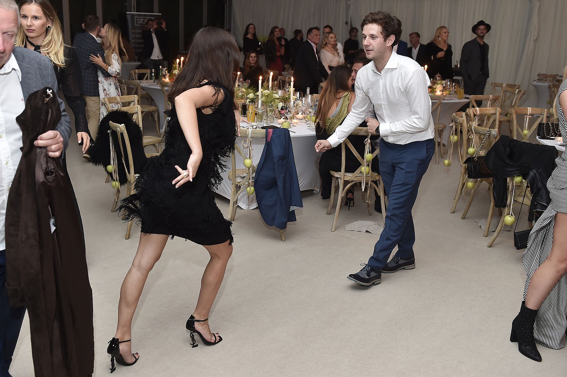 Julia Wieniawa tańczy z Antkiem na imprezie (ZDJĘCIA)