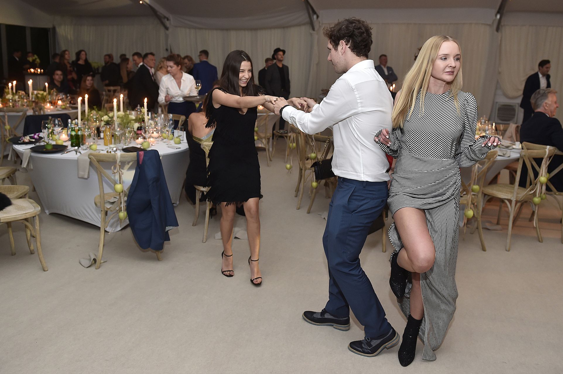 Julia Wieniawa tańczy z Antkiem na imprezie (ZDJĘCIA)