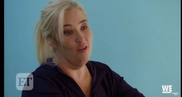 SZOK! Mama June po schudnięciu zrobiła się ŁADNA! (VIDEO)