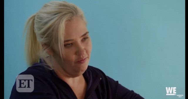 SZOK! Mama June po schudnięciu zrobiła się ŁADNA! (VIDEO)