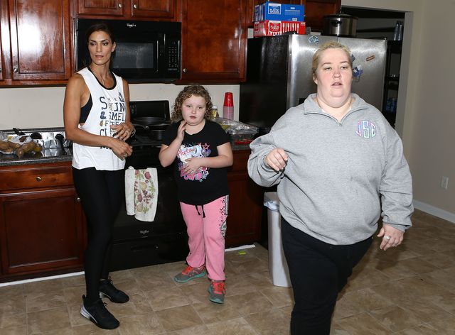Mama June Shannon schudła do rozmiaru 38, ale NIE POKAZAŁA się jeszcze nikomu