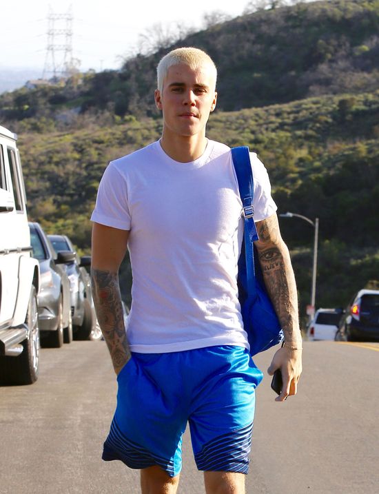 Wszystko, co musisz wiedzieć o dziecku Kourtney Kardashian i Justina Biebera