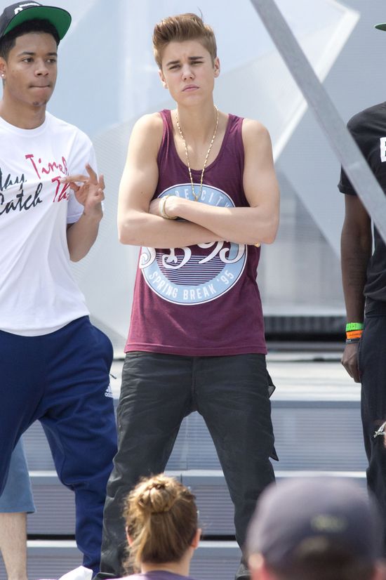 Justin Bieber pobił sąsiada! Justin Bieber pobił sąsiada!