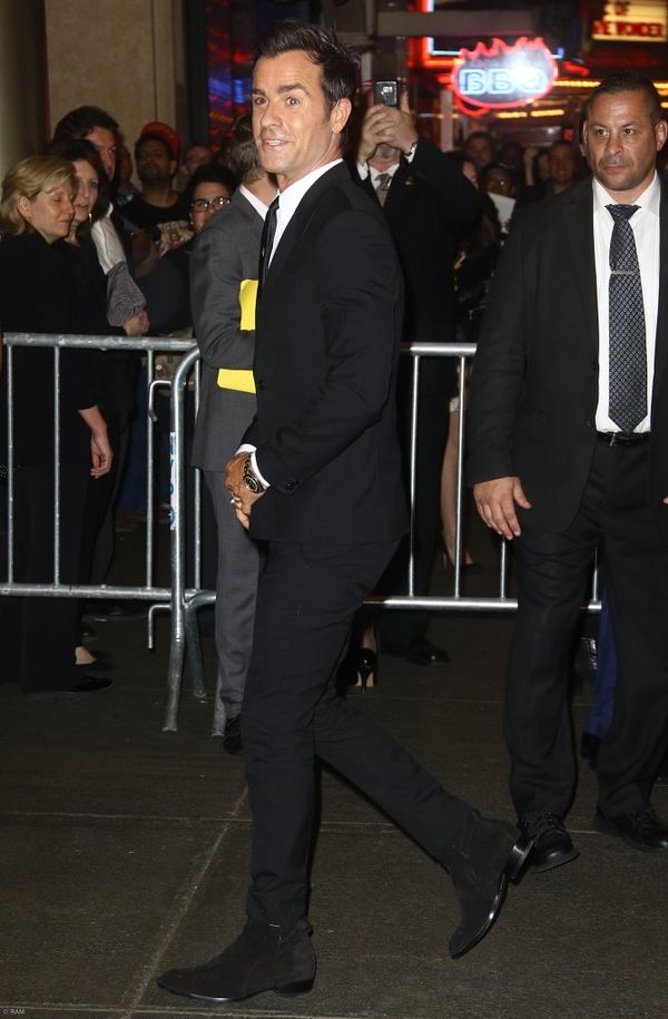 Tymczasem na Instagramie Justina Theroux: Pie**ć Brada Pitta Tymczasem na Instagramie Justina Theroux: Pie**ć Brada Pitta