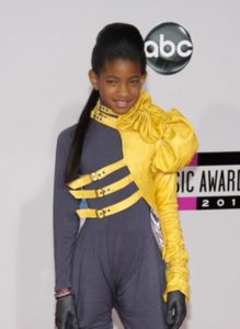 Willow Smith dyktuje trendy (FOTO)