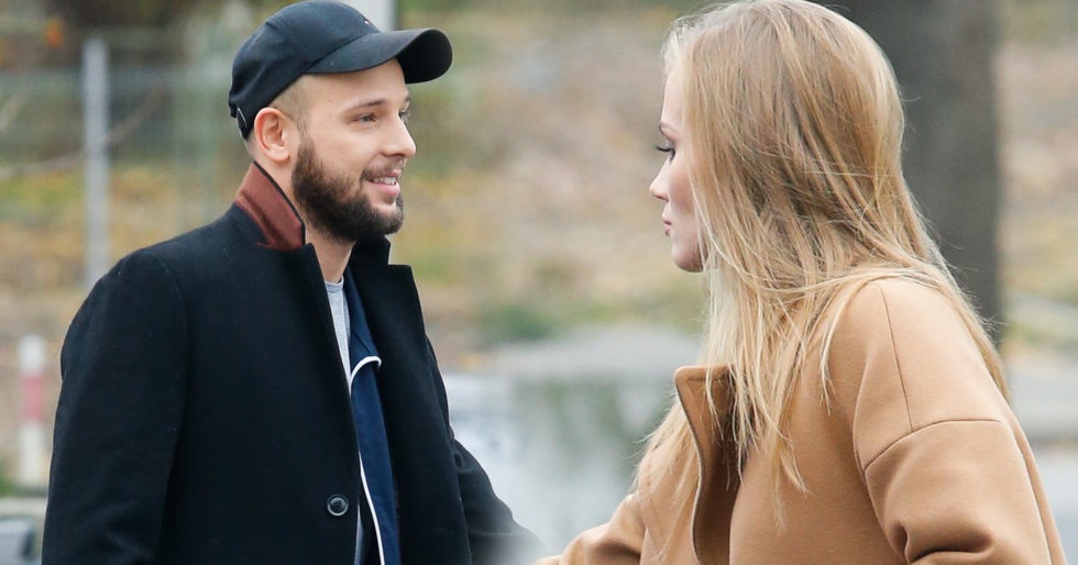 Agnieszka Kaczorowska w modnym płaszczu po występie w Pytaniu na śniadanie Agnieszka Kaczorowska w modnym płaszczu po występie w Pytaniu na śniadanie