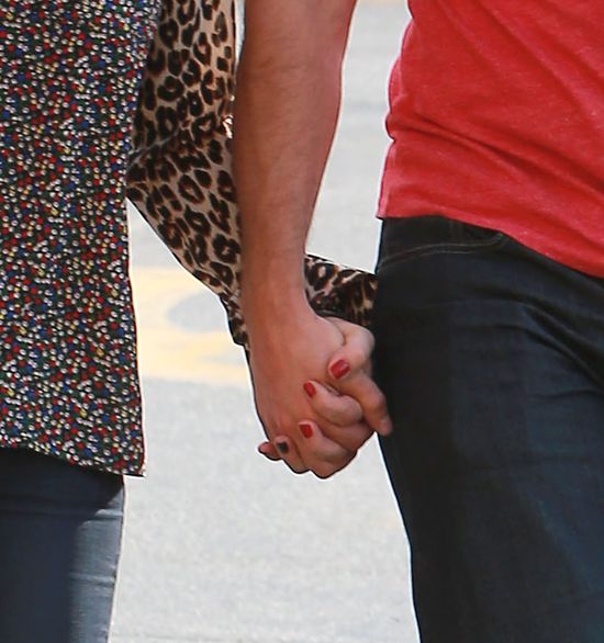 Henry Cavill i Kaley Cuoco: pierwsze zdjęcia zakochanych!  