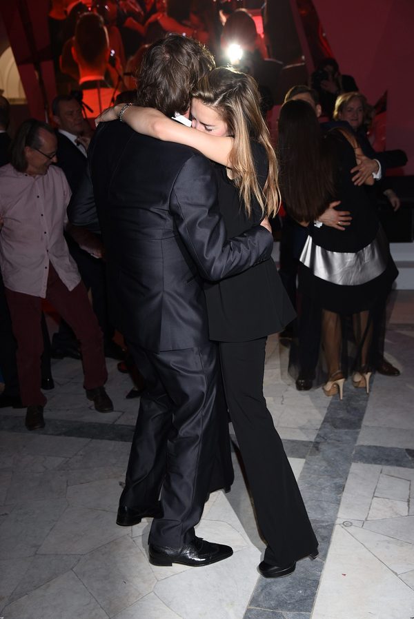 Nie ma już powściągliwej Kamilli Baar (FOTO) Nie ma już powściągliwej Kamilli Baar (FOTO)