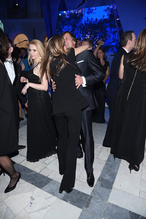 Nie ma już powściągliwej Kamilli Baar (FOTO) Nie ma już powściągliwej Kamilli Baar (FOTO)