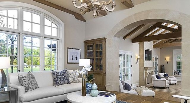 Kim Kardashian i Kanye West kupili nowy dom! Za ile?