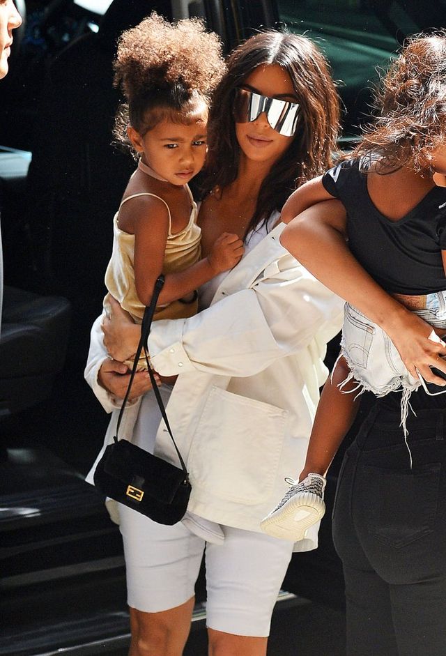 SZOK? Kim Kardashian od kilku tygodni NIE MIESZKA z Kanye Westem! SZOK? Kim Kardashian od kilku tygodni NIE MIESZKA z Kanye Westem!