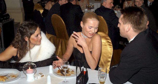 Kinga Rusin ZDRADZIŁA szczegóły rozwodu z Tomaszem Lisem! 