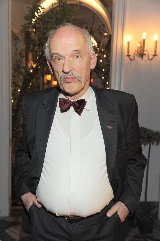 Korwin-Mikke ZNOWU atakuje niepełnosprawnych: Debili wprowadza się do szkół