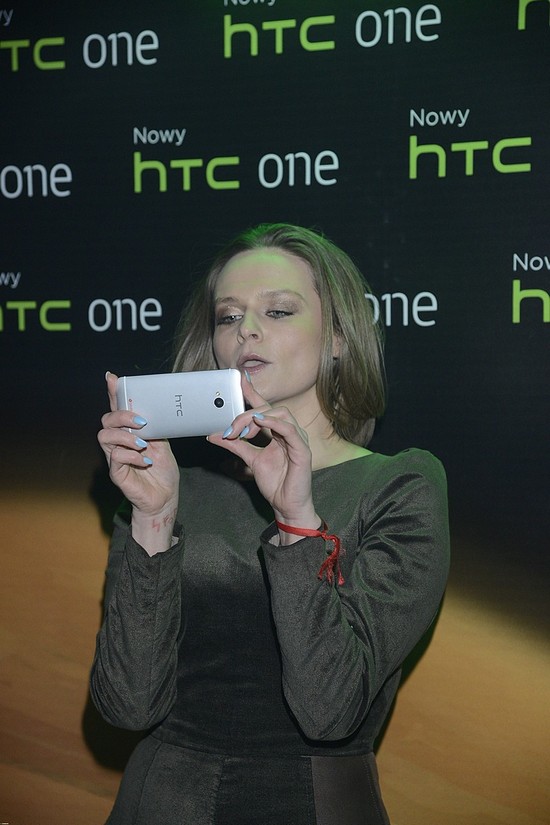 Smutna stylizacja Marii Wiktorii Wałęsy