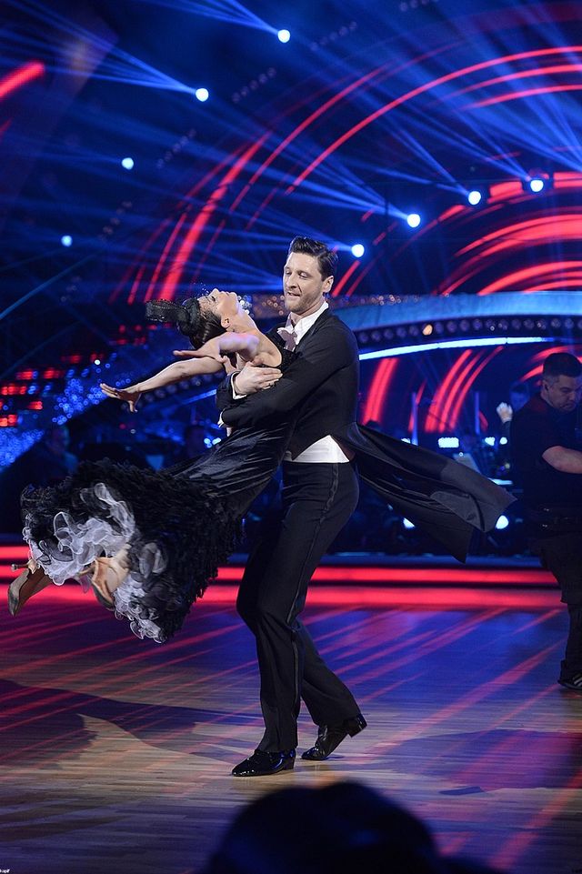 Joanna Moro bardziej seksowna niż Natalia Siwiec! (FOTO) Joanna Moro bardziej seksowna niż Natalia Siwiec! (FOTO)