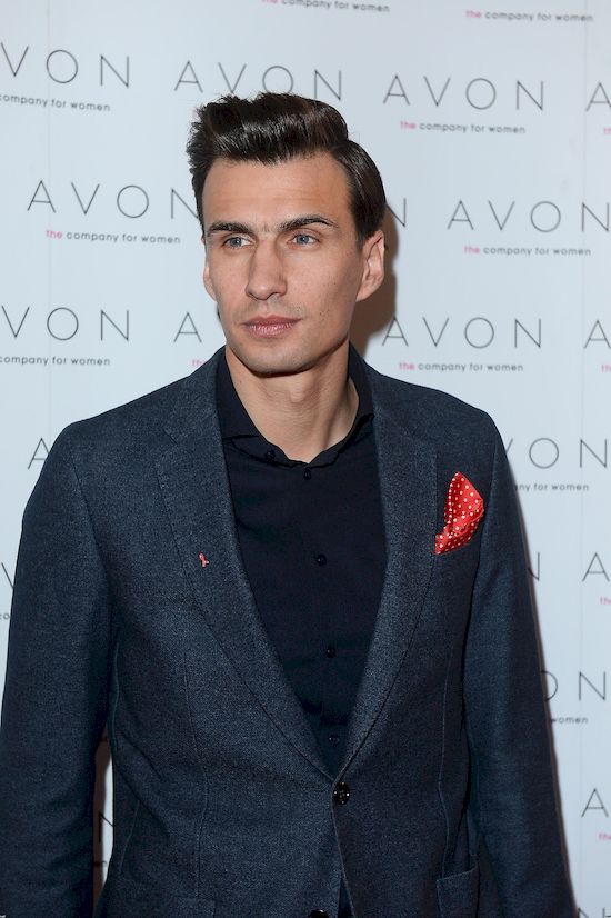 Jarosław Bieniuk zapuścił wąsy! Czy na pewno lepiej wygląda?