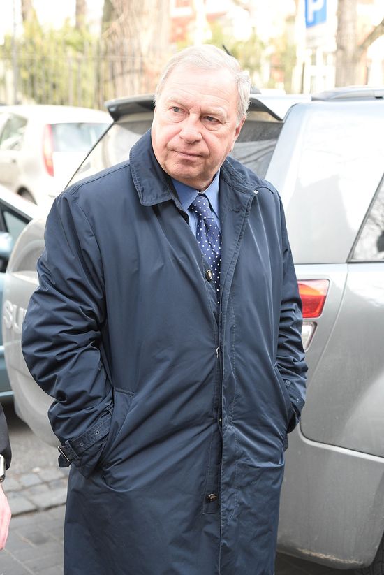 Jerzy Stuhr zarzuca lekarzom, że skazali go na powolne umieranie Jerzy Stuhr zarzuca lekarzom, że skazali go na powolne umieranie