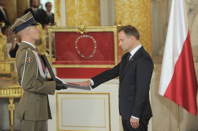 Jak Agata i Kinga Duda wypadły na nadaniu orderów? Jak Agata i Kinga Duda wypadły na nadaniu orderów?